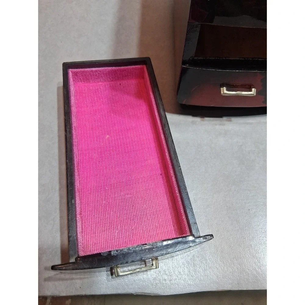 Japanese Black and Red Lacquered Musical Jewelry Box Circa 1970 With Key